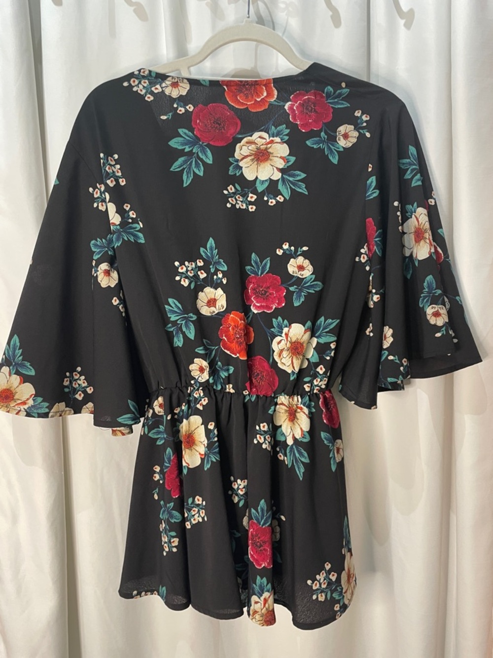 Black Floral Tie-Waist Kimono Top - Picture 4 of 6